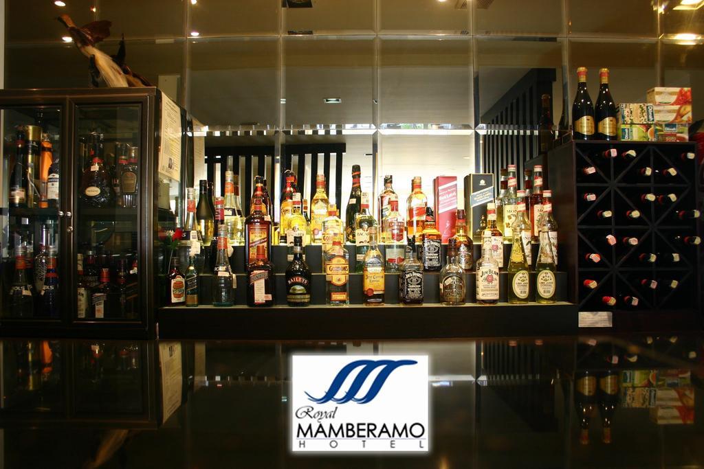 Royal Mamberamo Hotel Соронг Экстерьер фото